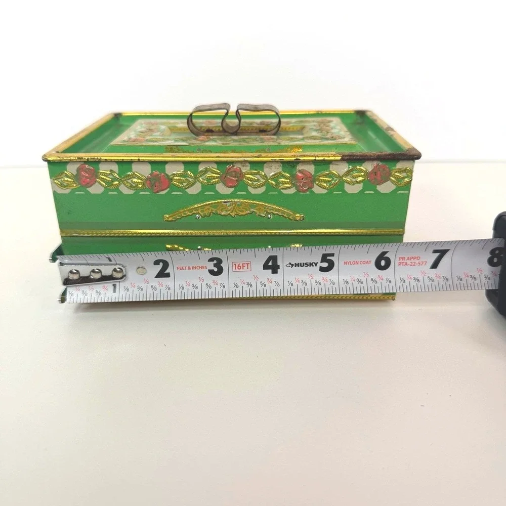 Tin Trinket Box Rusty Green & Gold‎ With Pink Roses Jewelry Box Storage Box